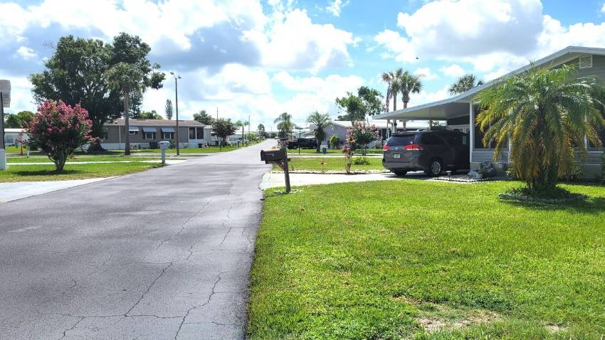 171 Juniper Drive West a Dundee, FL Mobile or Manufactured Home for Sale